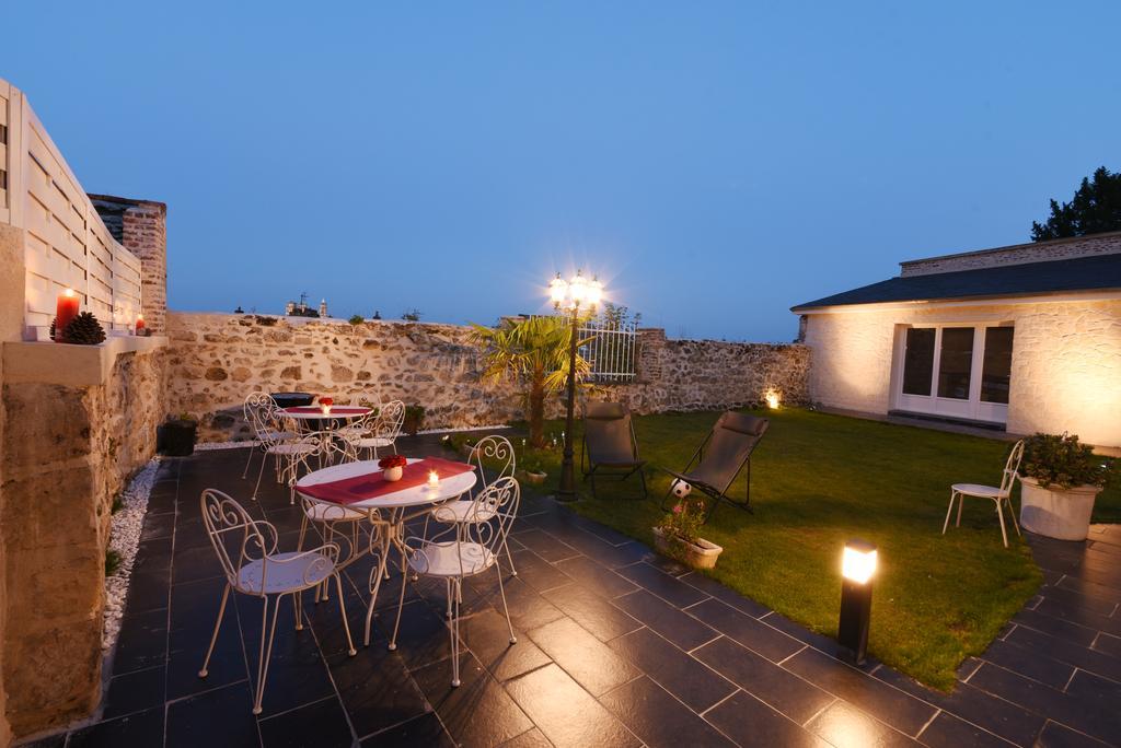 Le Clos Saint Martin Laon Bagian luar foto